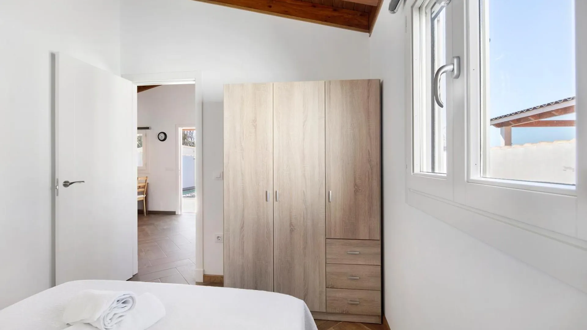 Villa Novo Sancti Petri 3 카디스 0*,  스페인